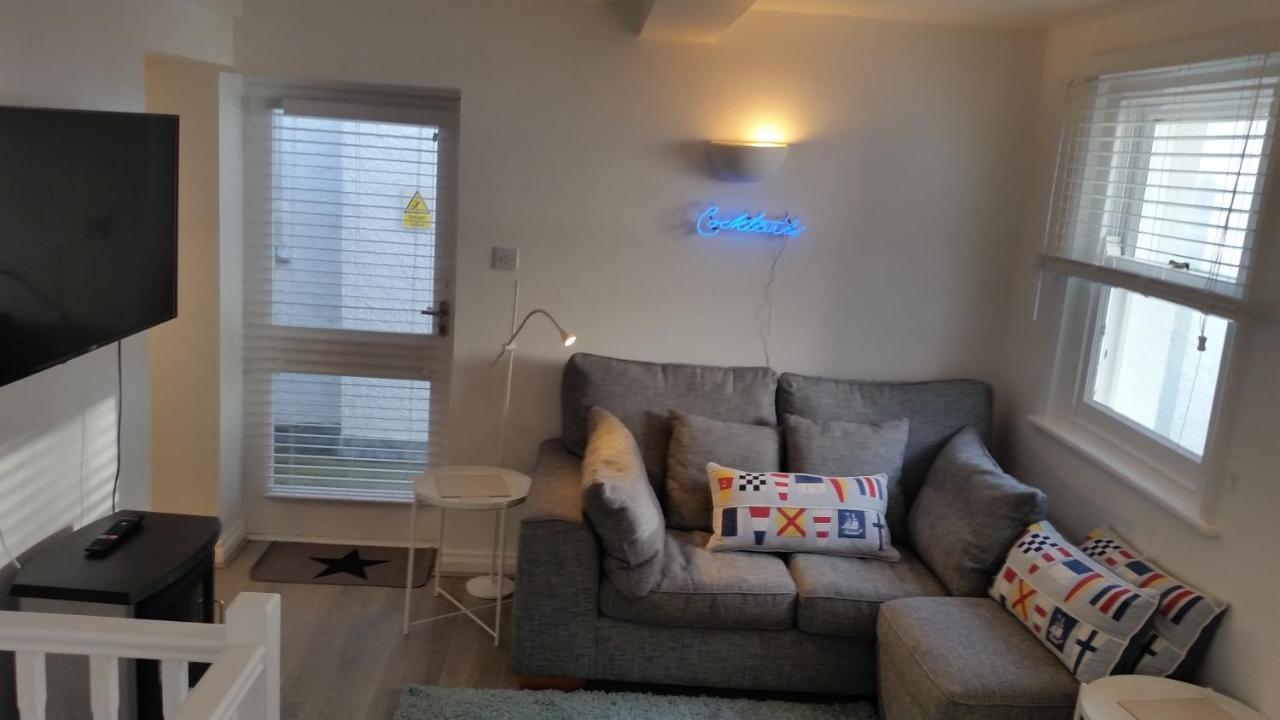 The Picture House Stylish Apartment In Fowey Esterno foto