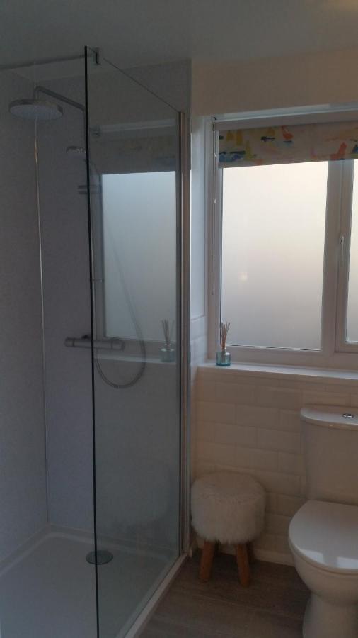 The Picture House Stylish Apartment In Fowey Esterno foto
