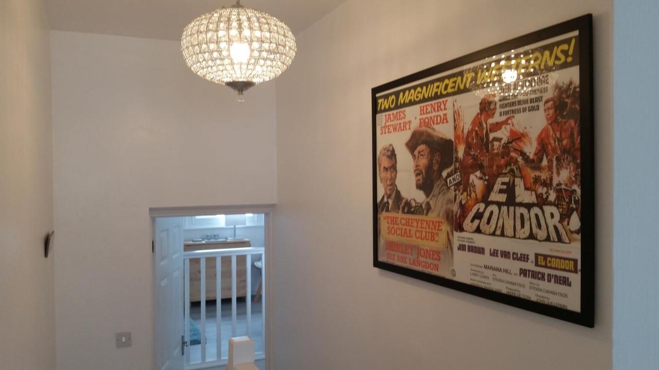 The Picture House Stylish Apartment In Fowey Esterno foto